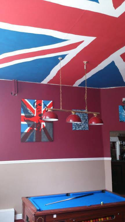 Mersey Hotel Widnes Buitenkant foto